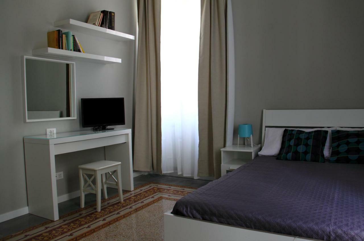 Re Federico Apartment Palermo Exterior foto